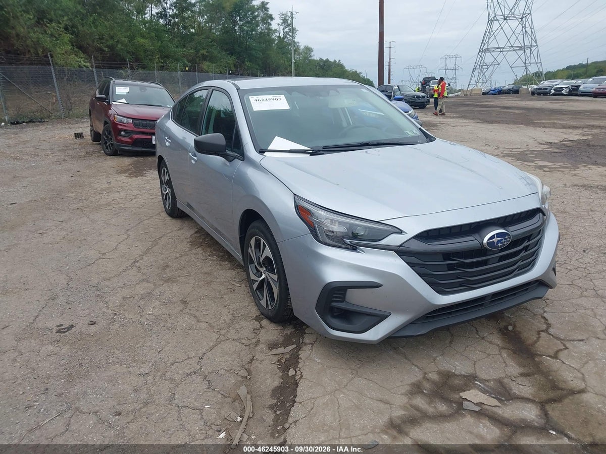 2025 SUBARU LEGACY