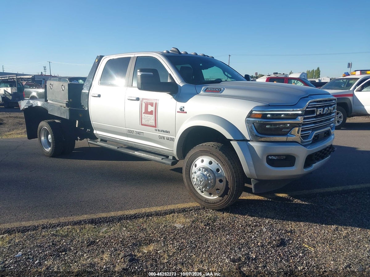 2026 RAM 4500 CHASSIS TRADESMAN/BIG HORN