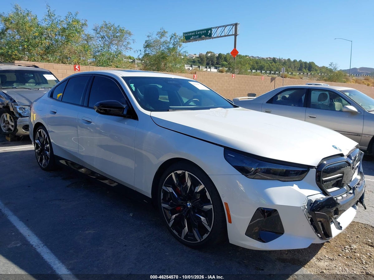 2025 BMW I5 M60