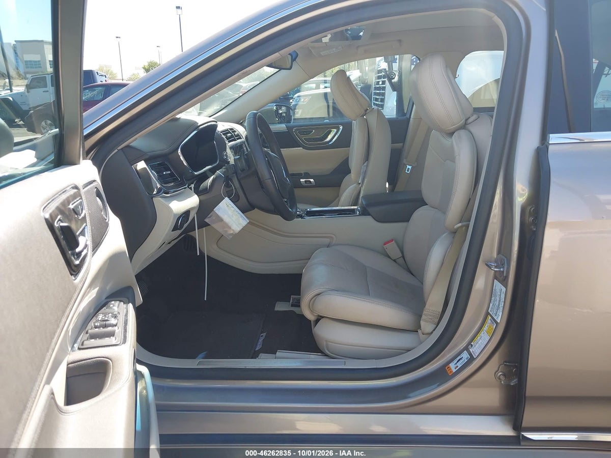 2020 LINCOLN CONTINENTAL STANDARD — photo 5
