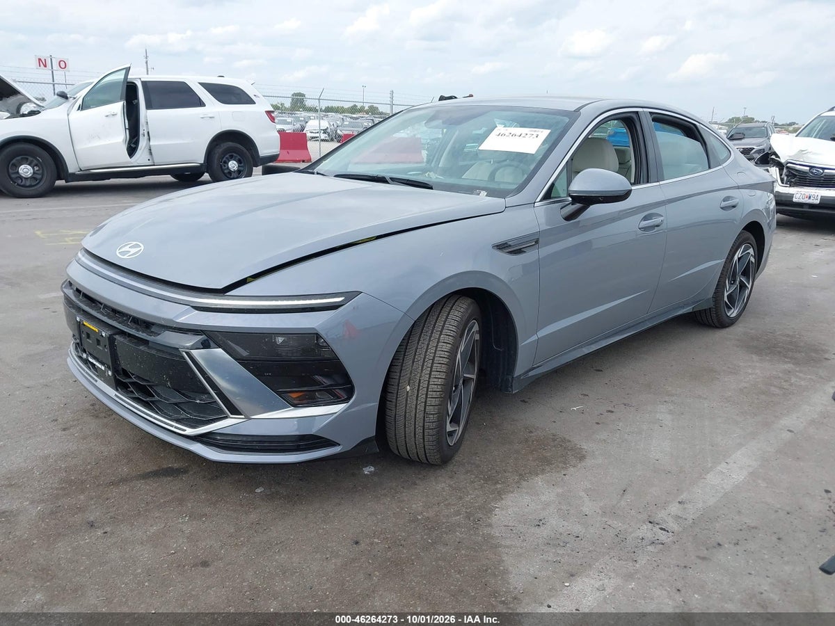 2026 HYUNDAI SONATA SEL SPORT — photo 2