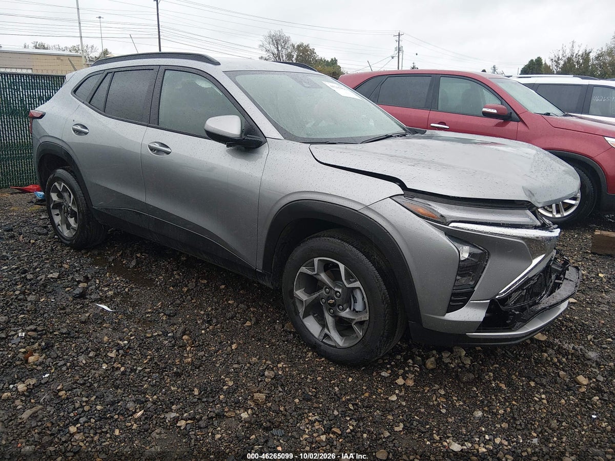2026 CHEVROLET TRAX FWD LT