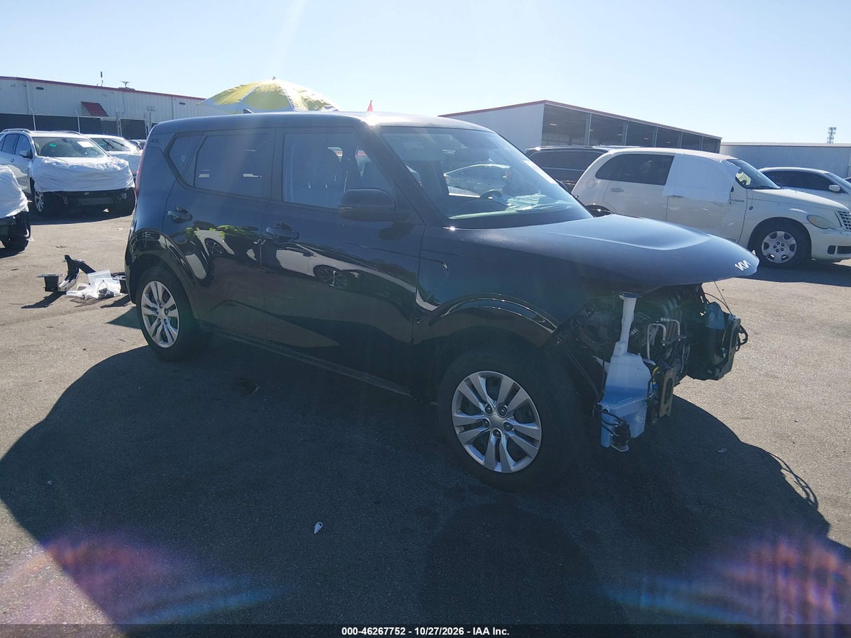 2022 KIA SOUL LX