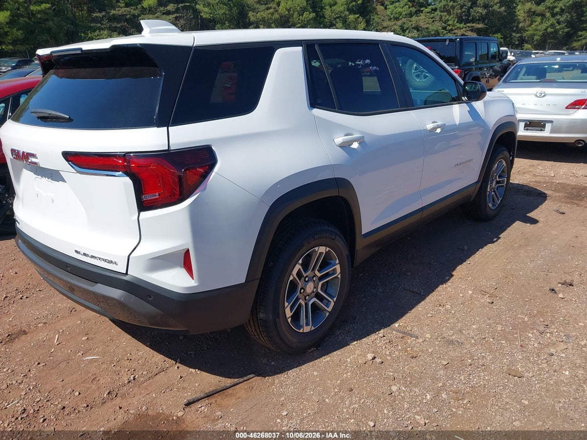2027 GMC TERRAIN — photo 4