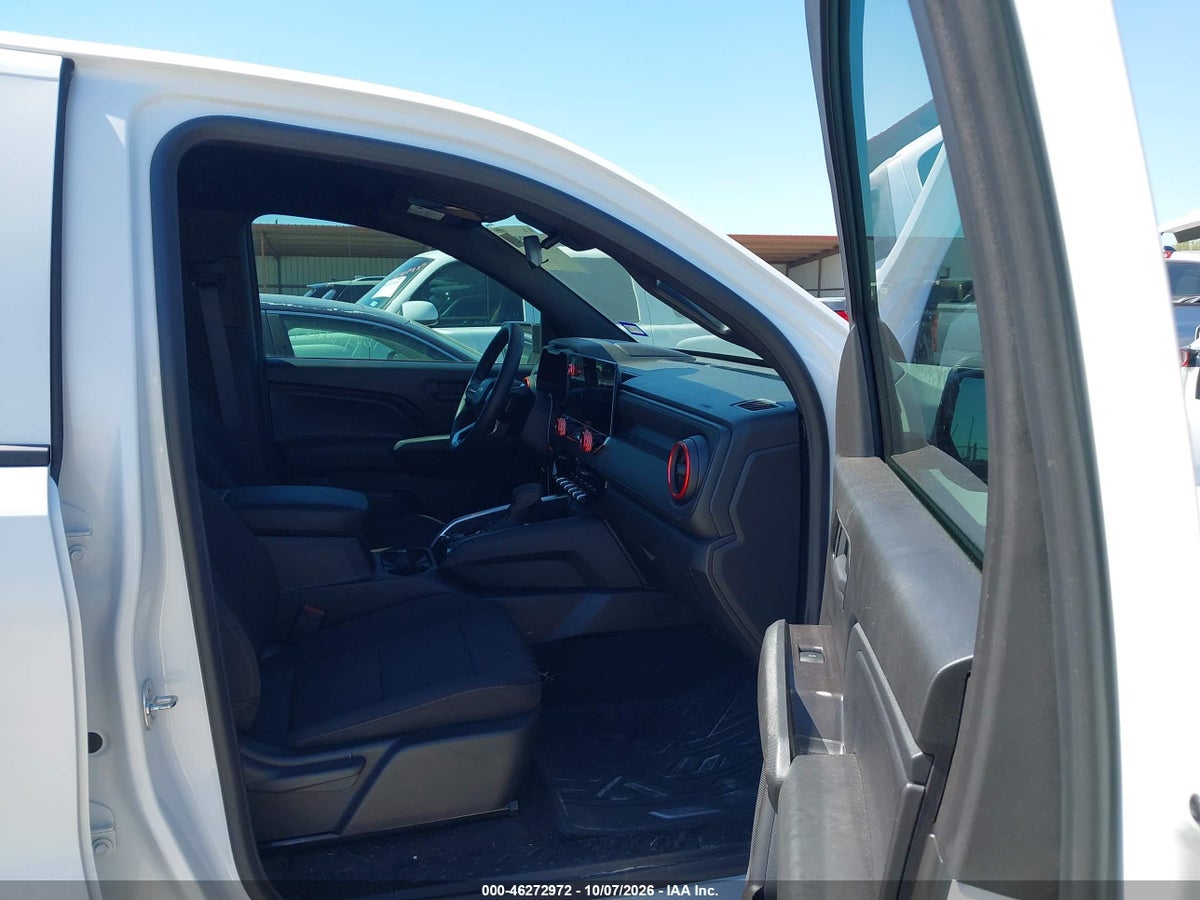 2026 CHEVROLET COLORADO WT, RWD — снимка 5