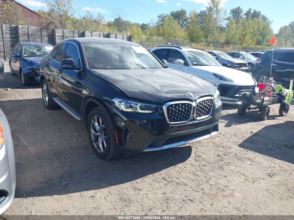 2025 BMW X4 XDRIVE30I