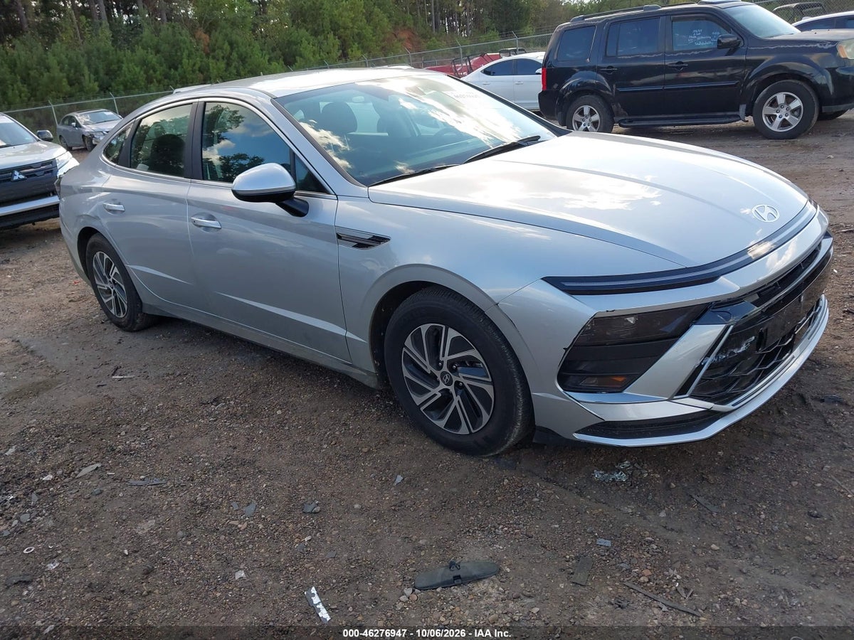 2026 HYUNDAI SONATA HYBRID BLUE