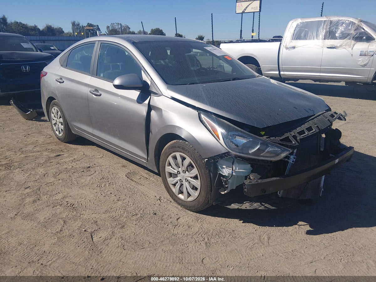 2022 HYUNDAI ACCENT SE