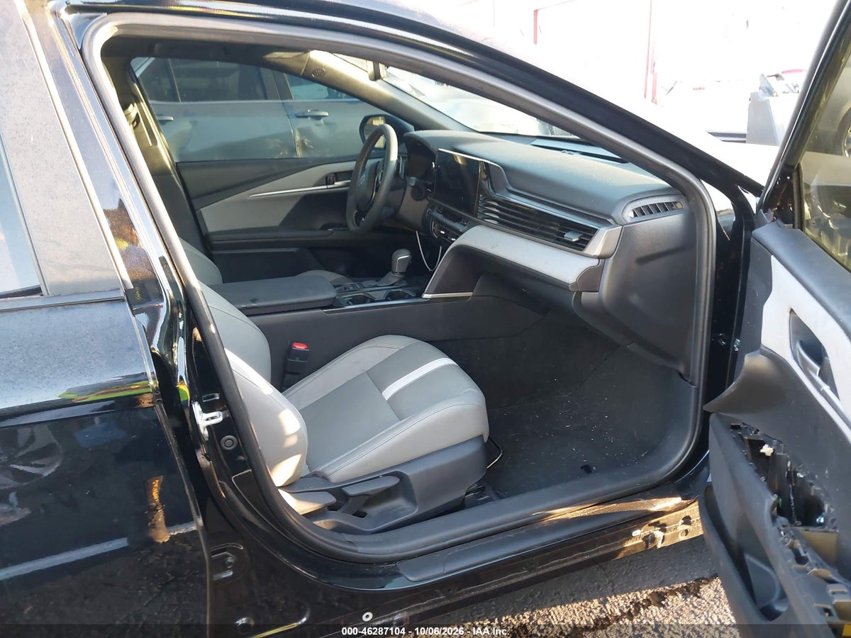 2026 TOYOTA CAMRY SE — photo 5
