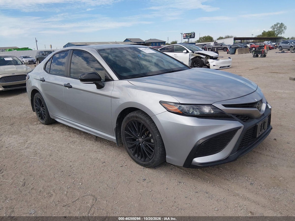 2022 TOYOTA CAMRY SE NIGHTSHADE EDITION