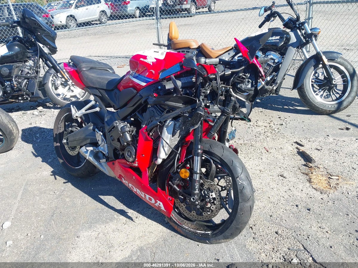2026 HONDA CBR650 R
