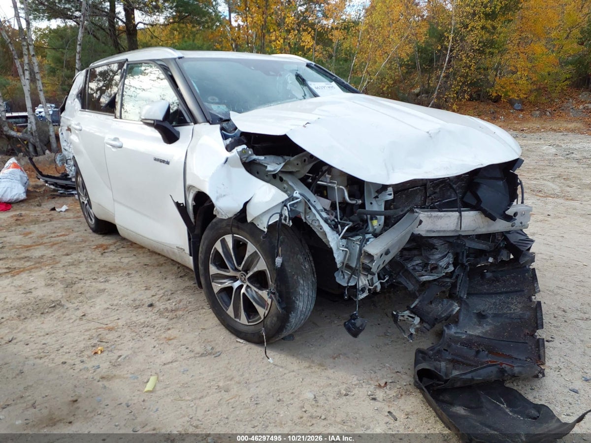 2021 TOYOTA HIGHLANDER HYBRID XLE