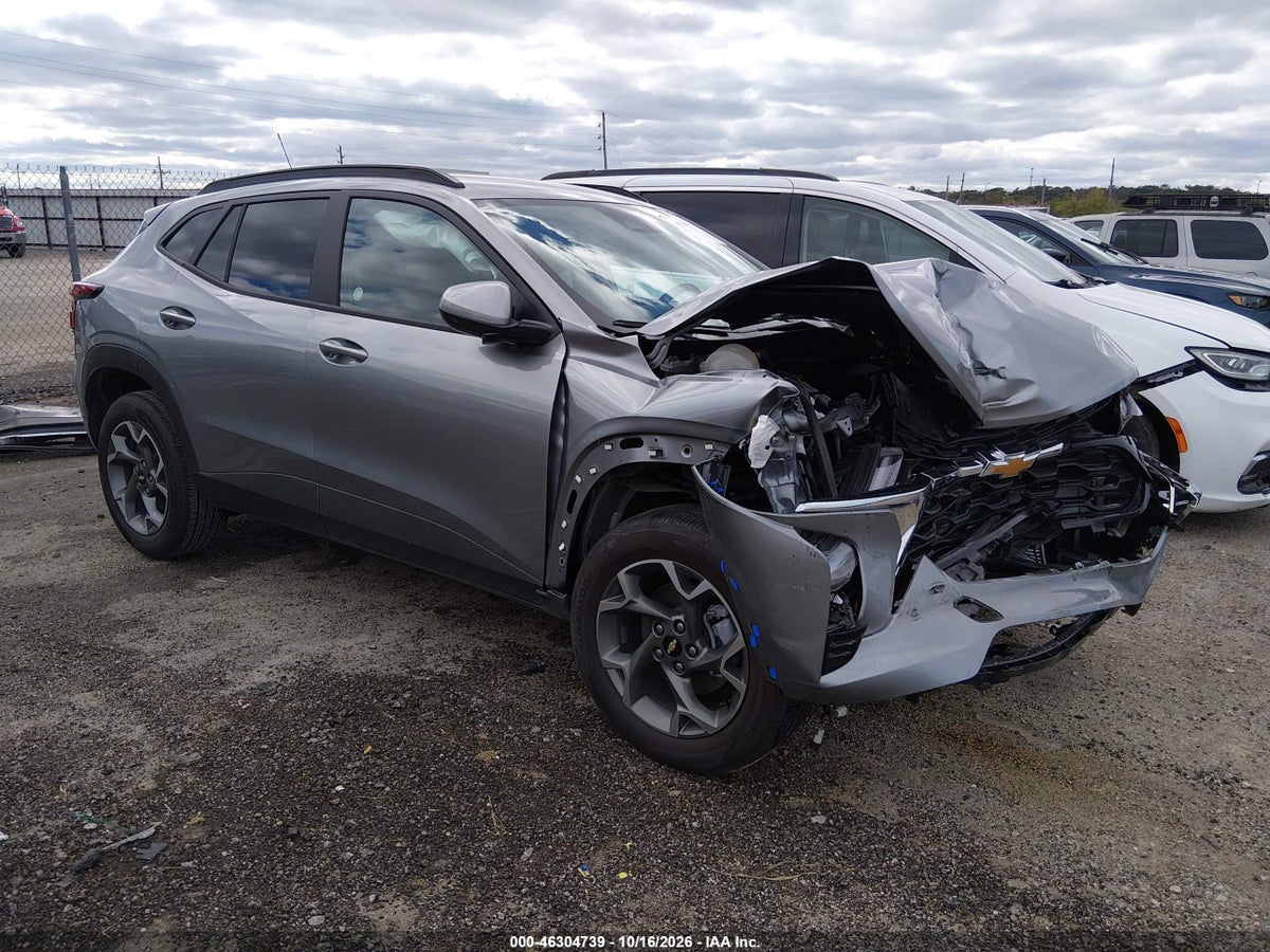 2026 CHEVROLET TRAX FWD LT