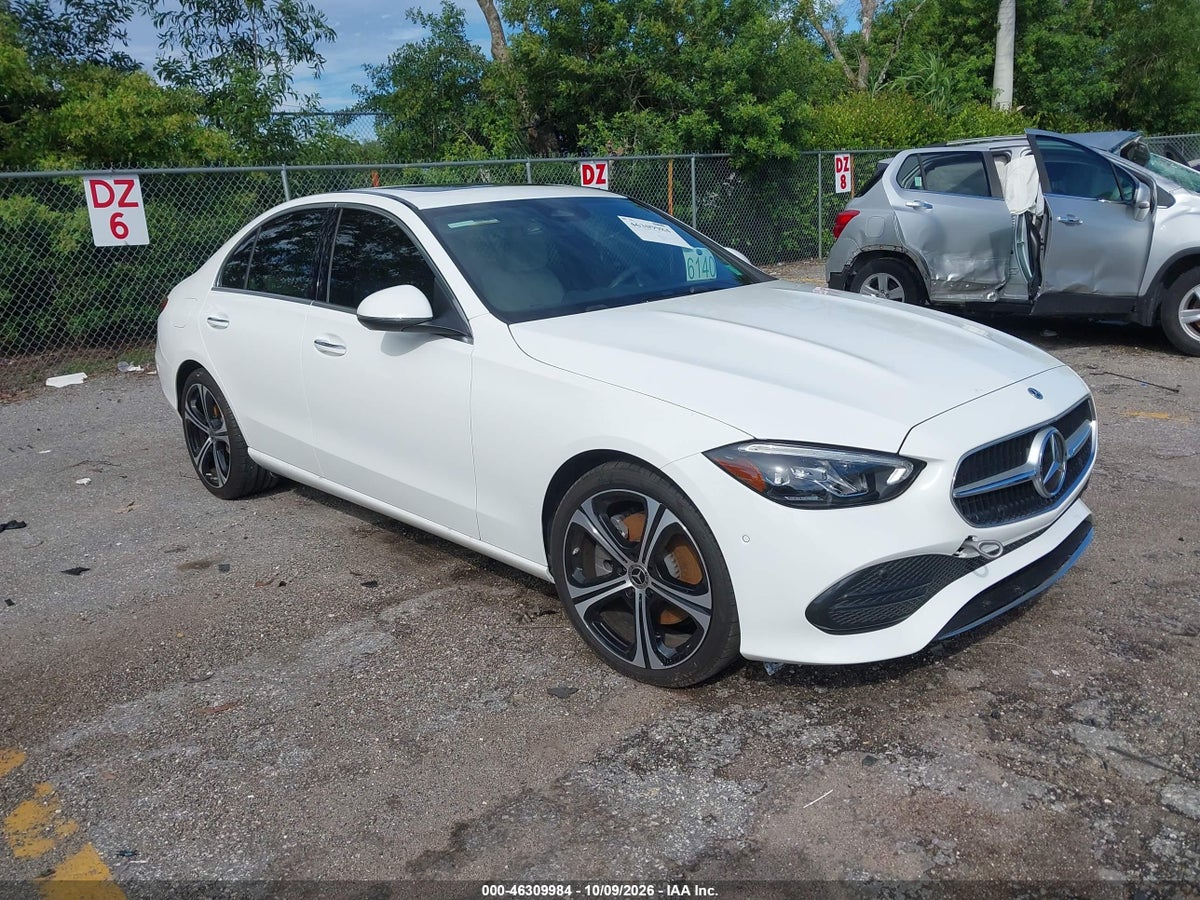 2026 MERCEDES-BENZ C 300