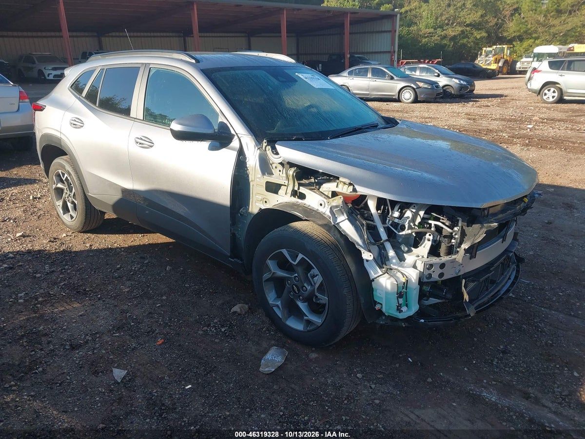 2026 CHEVROLET TRAX FWD LT