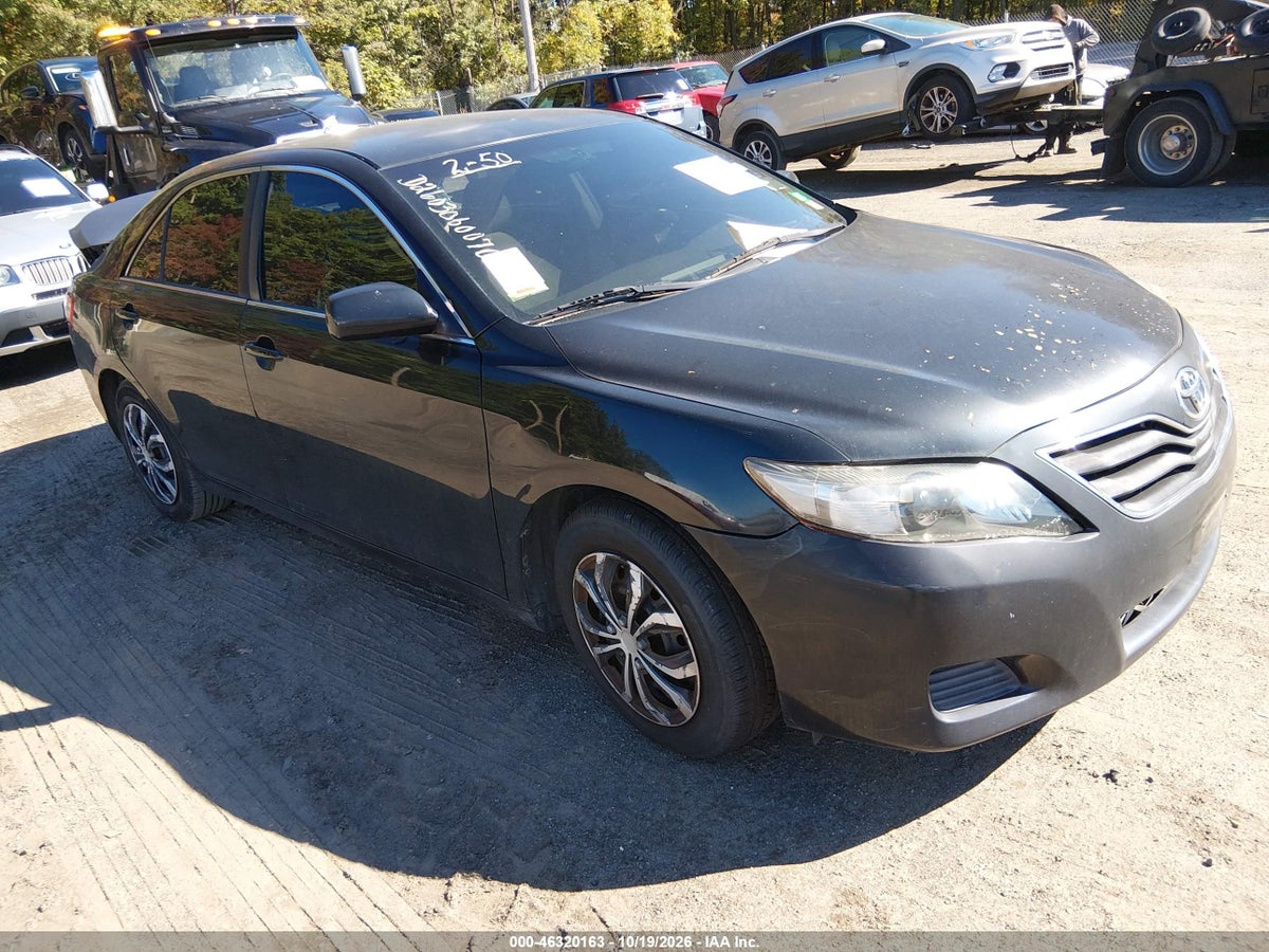 2011 TOYOTA CAMRY