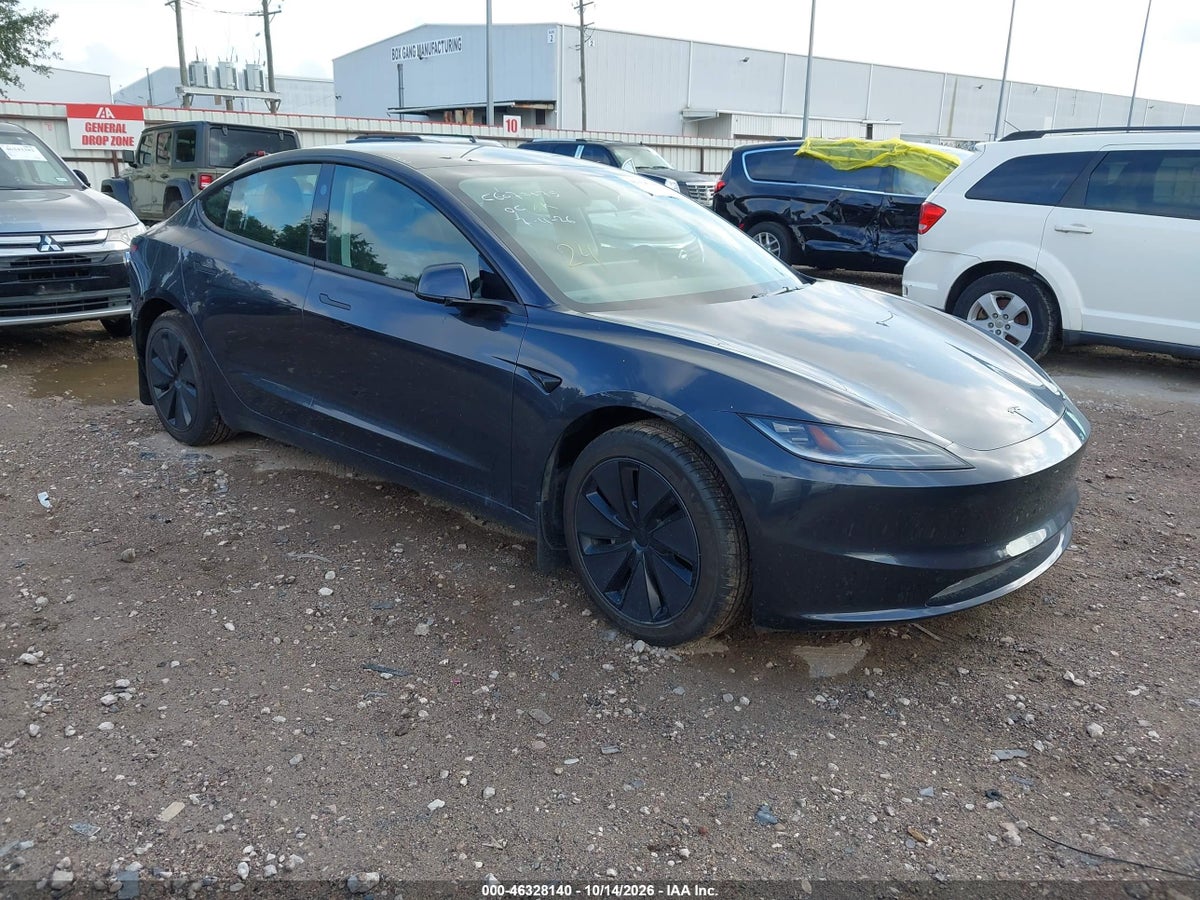 2026 TESLA MODEL 3 PREMIUM REAR-WHEEL DRIVE/REAR-WHEEL DRIVE