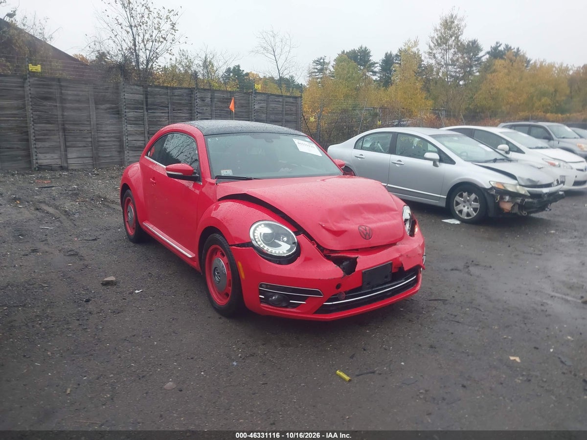2019 VOLKSWAGEN BEETLE 2.0T SE