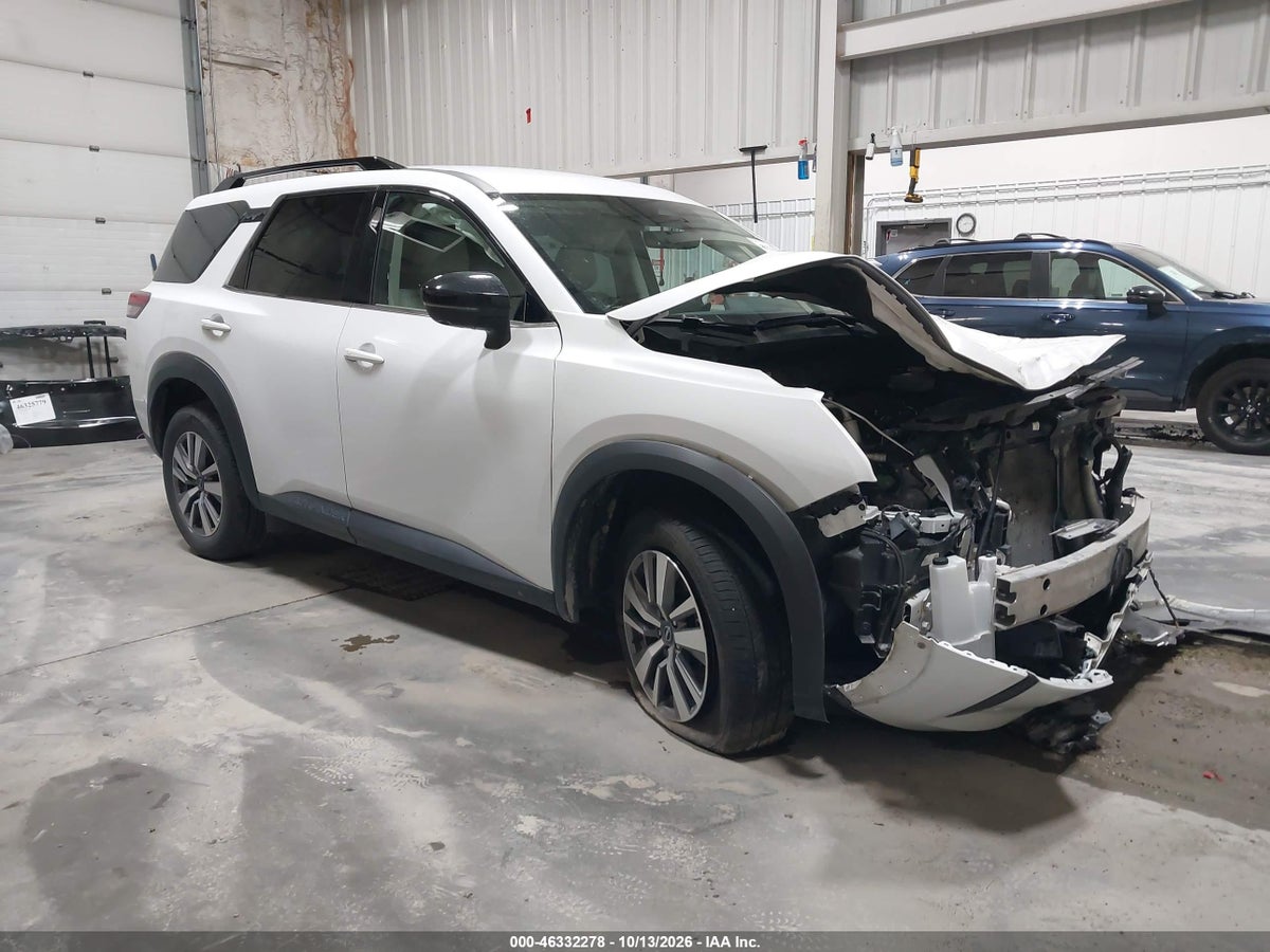2026 NISSAN PATHFINDER SL