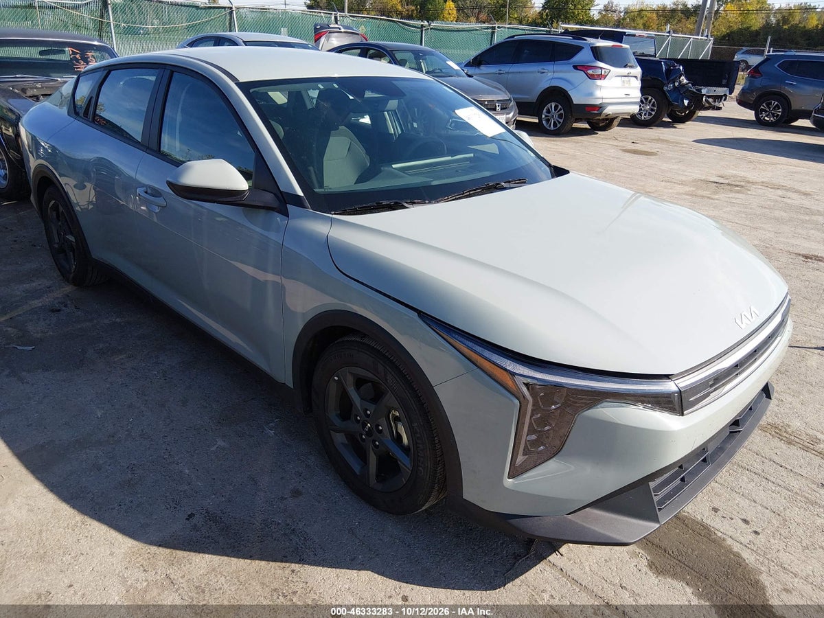 2026 KIA K4 LXS