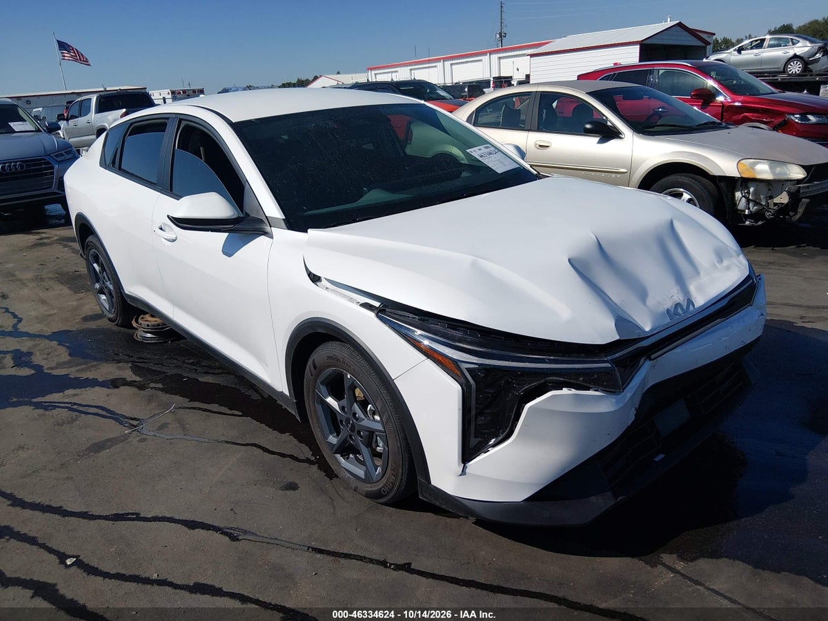 2026 KIA K4 LXS