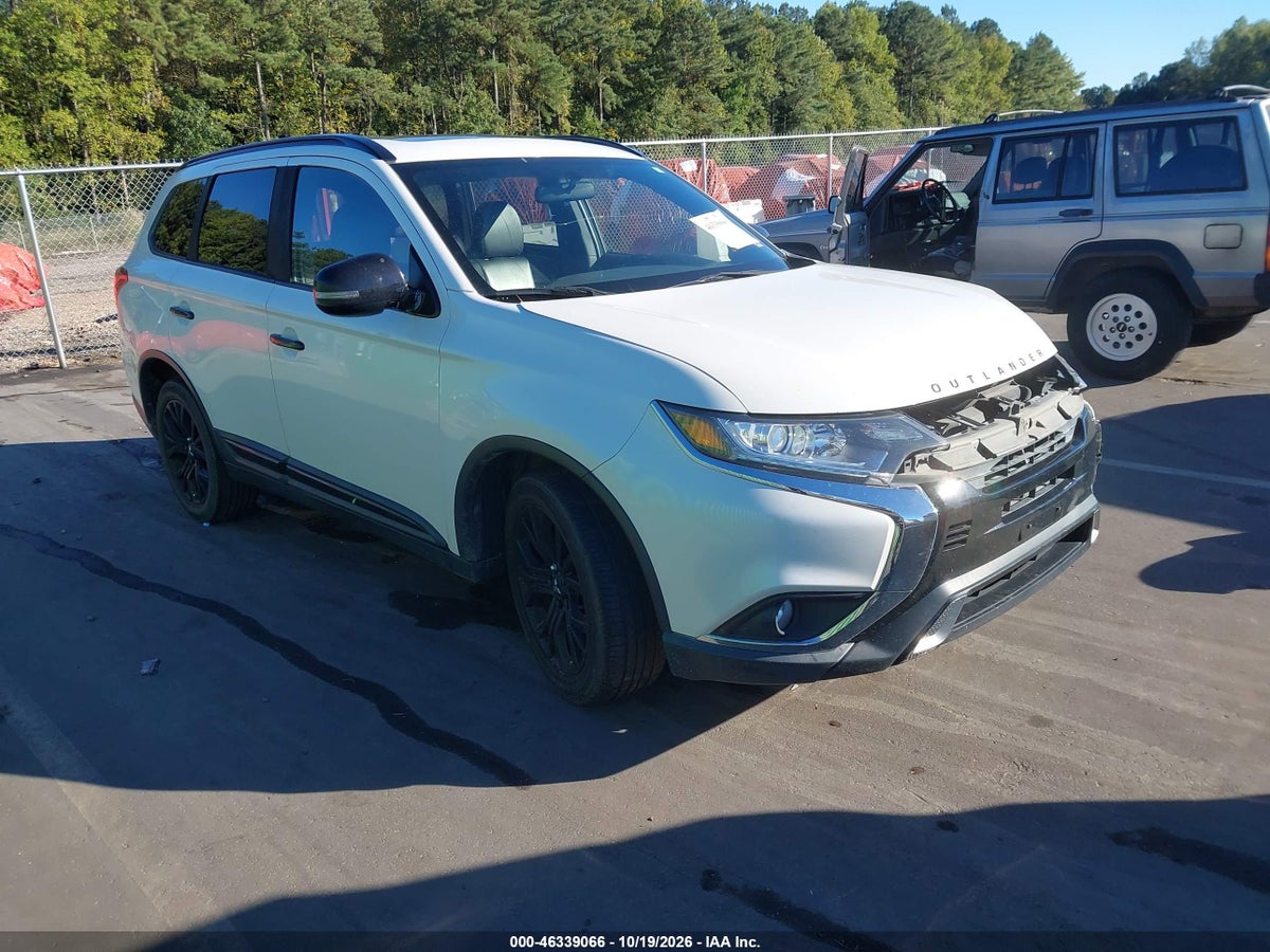 2019 MITSUBISHI OUTLANDER LE