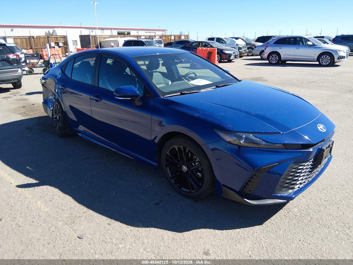 2026 TOYOTA CAMRY SE