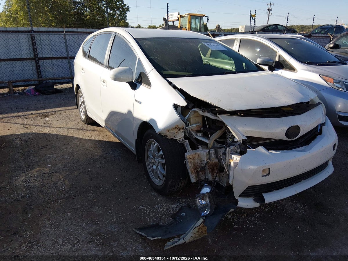 2013 TOYOTA PRIUS V THREE
