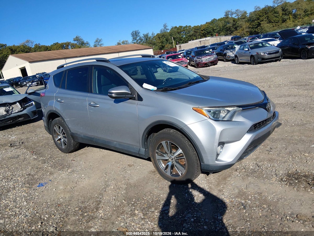 2017 TOYOTA RAV4 XLE