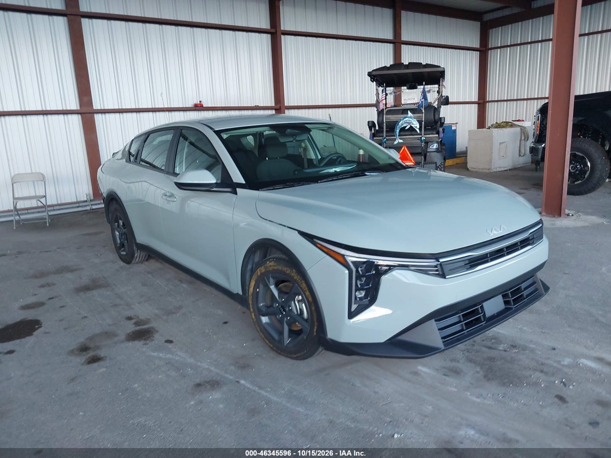 2026 KIA K4 LXS
