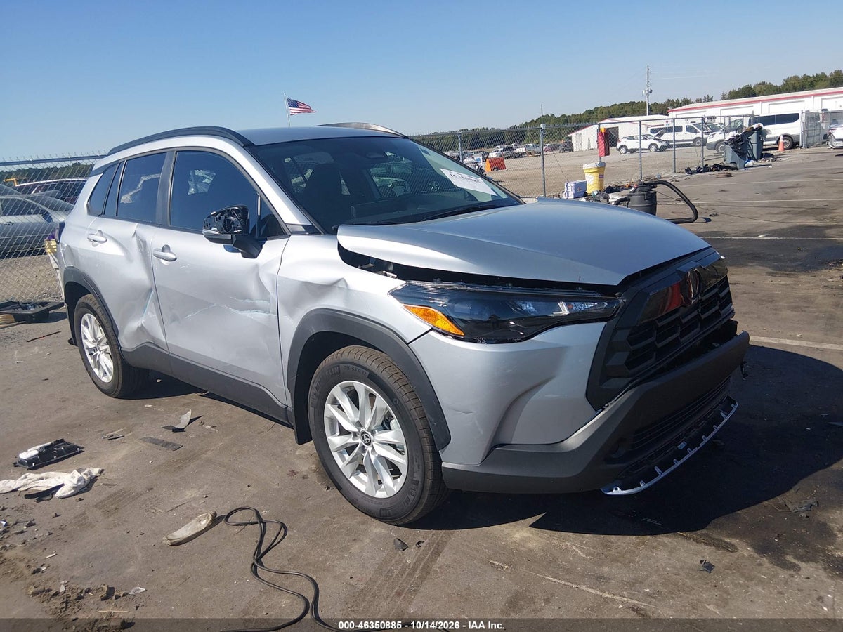 2026 TOYOTA COROLLA CROSS LE