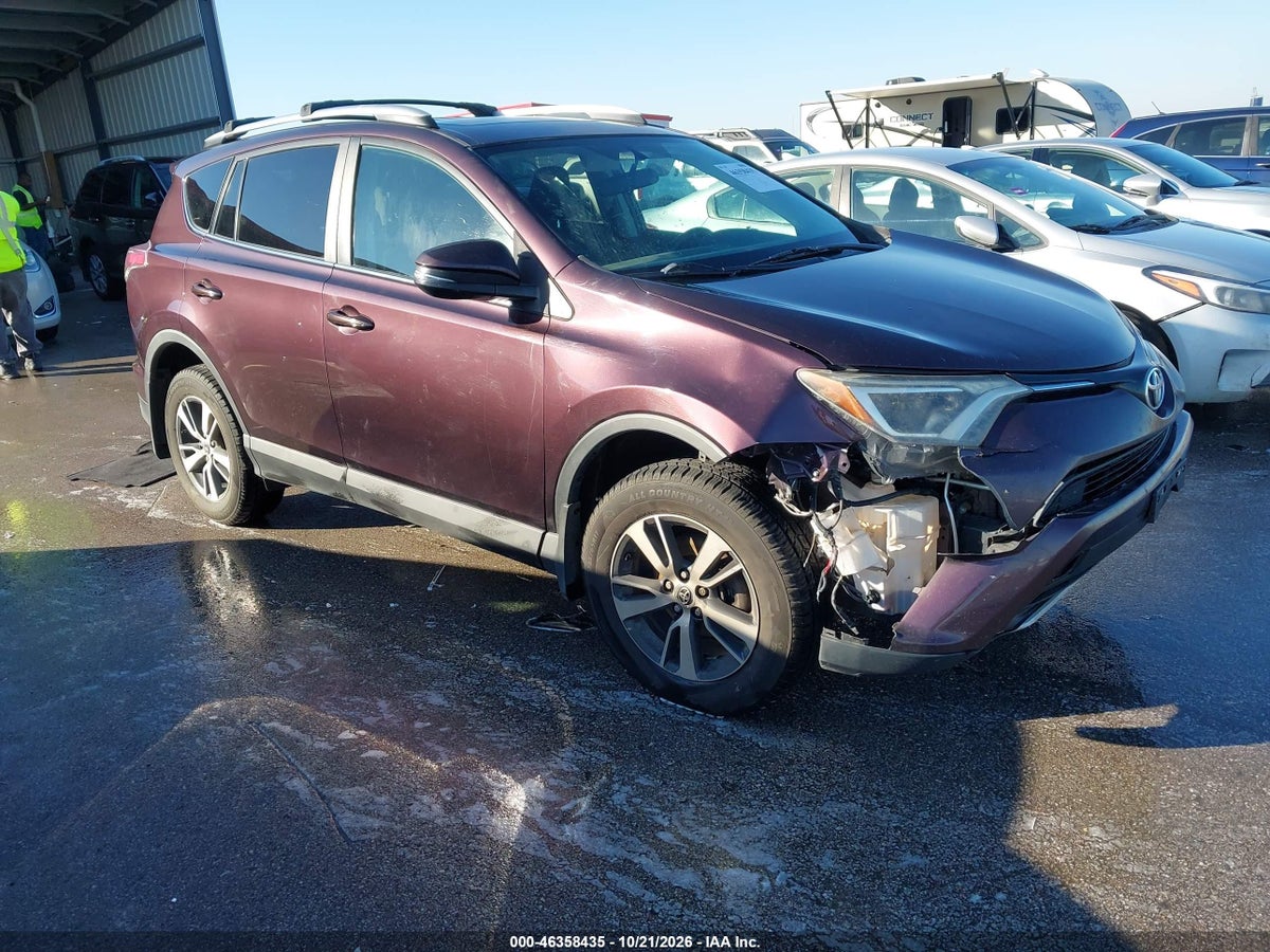 2016 TOYOTA RAV4 XLE