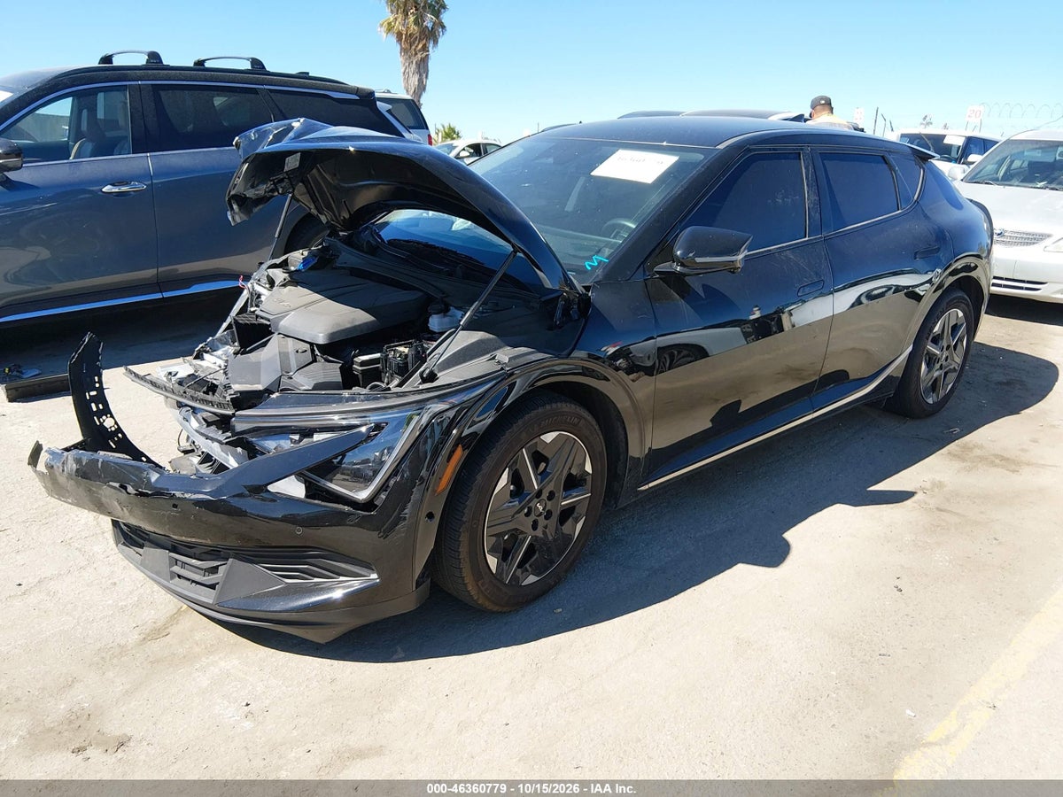 2025 KIA EV6 WIND RWD — photo 2