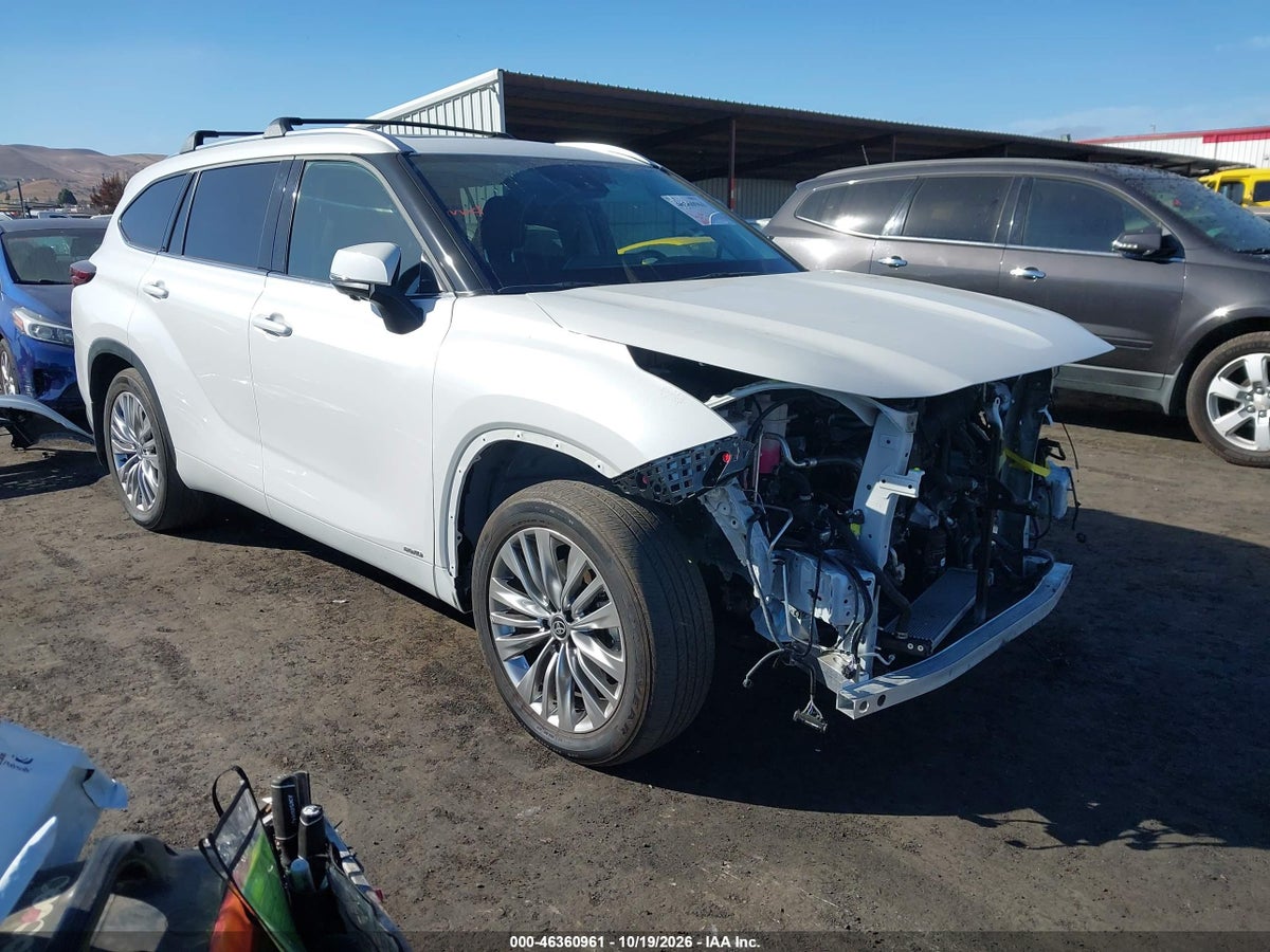 2026 TOYOTA HIGHLANDER HYBRID PLATINUM