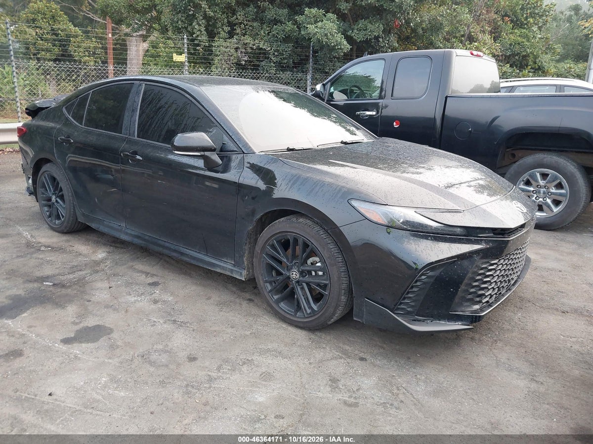 2026 TOYOTA CAMRY SE