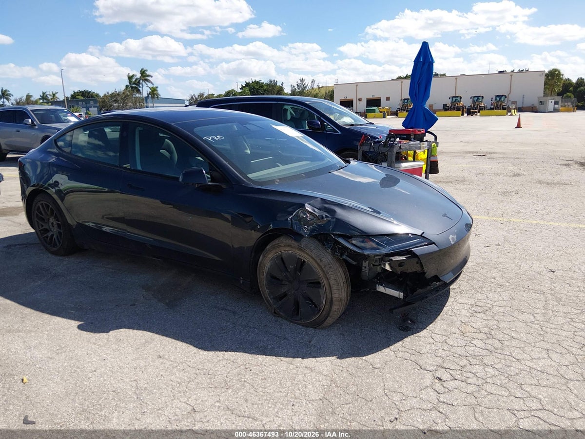 2026 TESLA MODEL 3 PREMIUM REAR-WHEEL DRIVE/REAR-WHEEL DRIVE