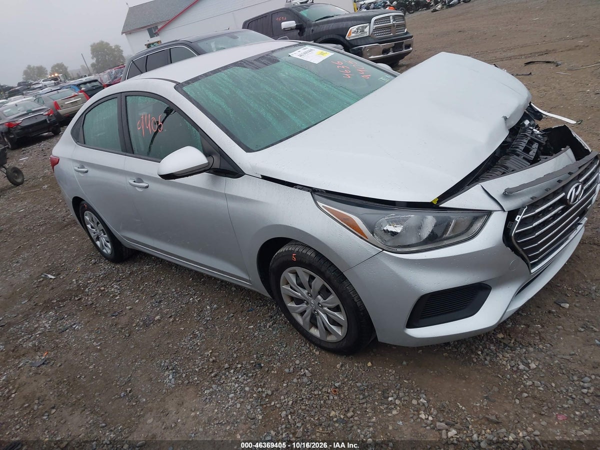 2022 HYUNDAI ACCENT SE