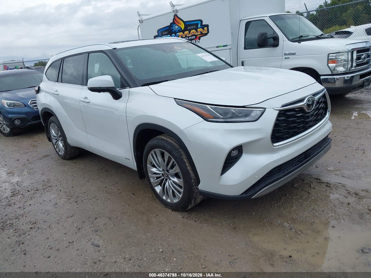 2026 TOYOTA HIGHLANDER HYBRID PLATINUM