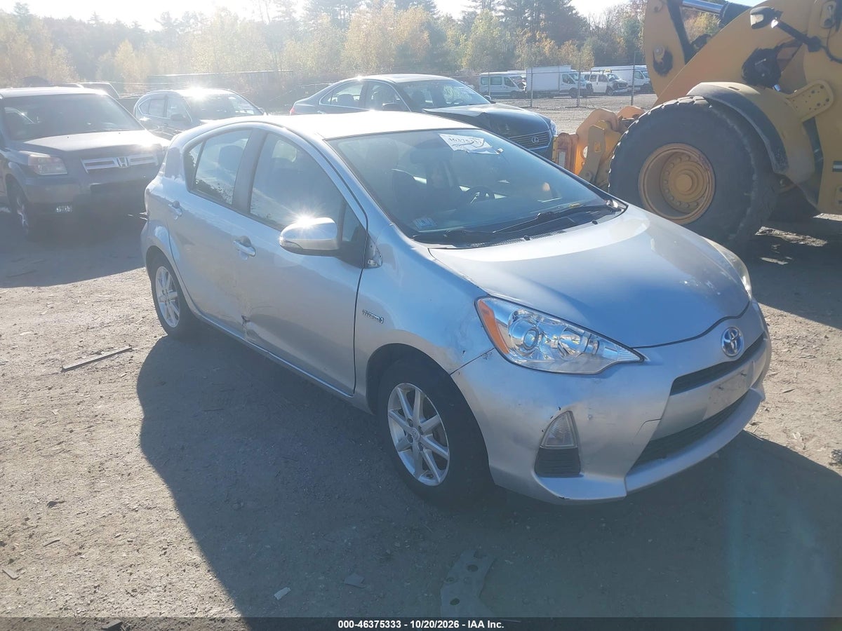 2014 TOYOTA PRIUS C THREE