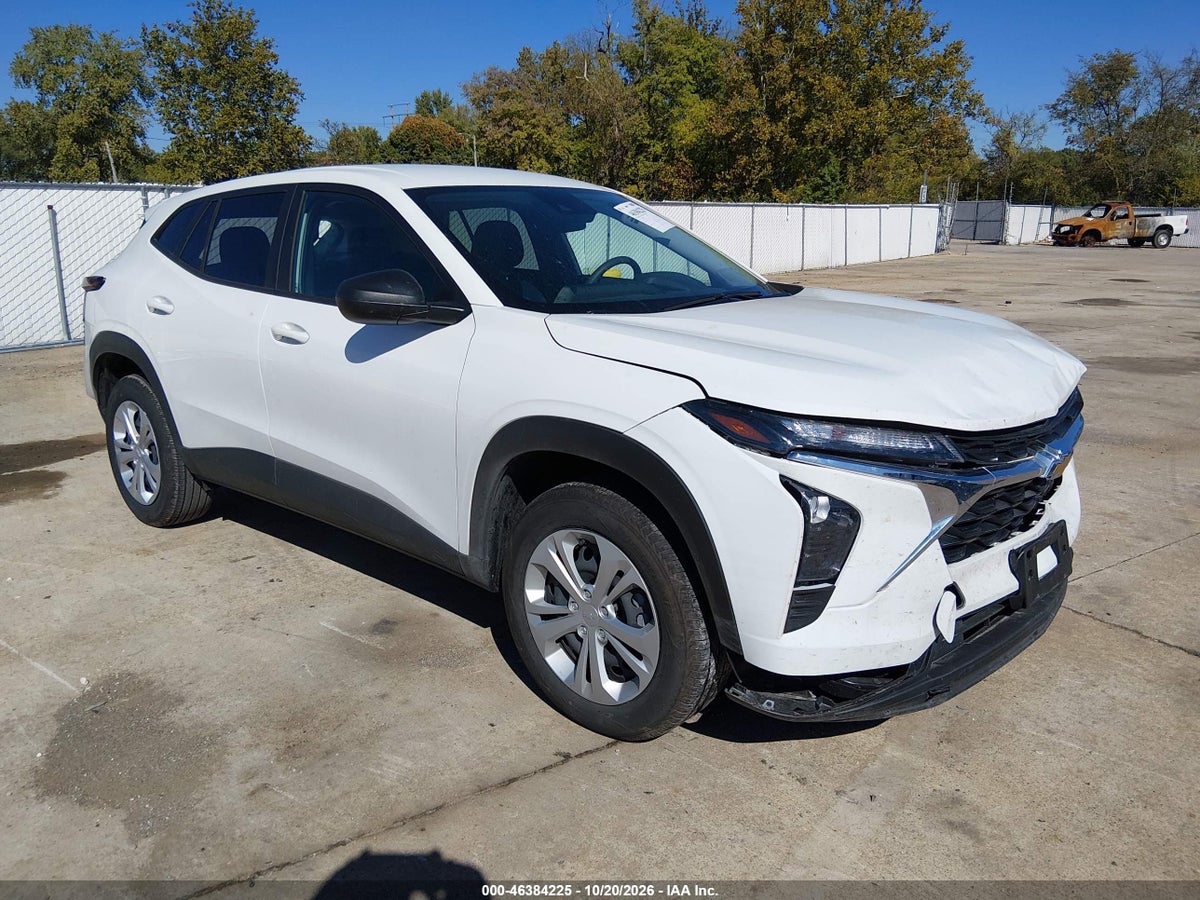 2026 CHEVROLET TRAX FWD LS