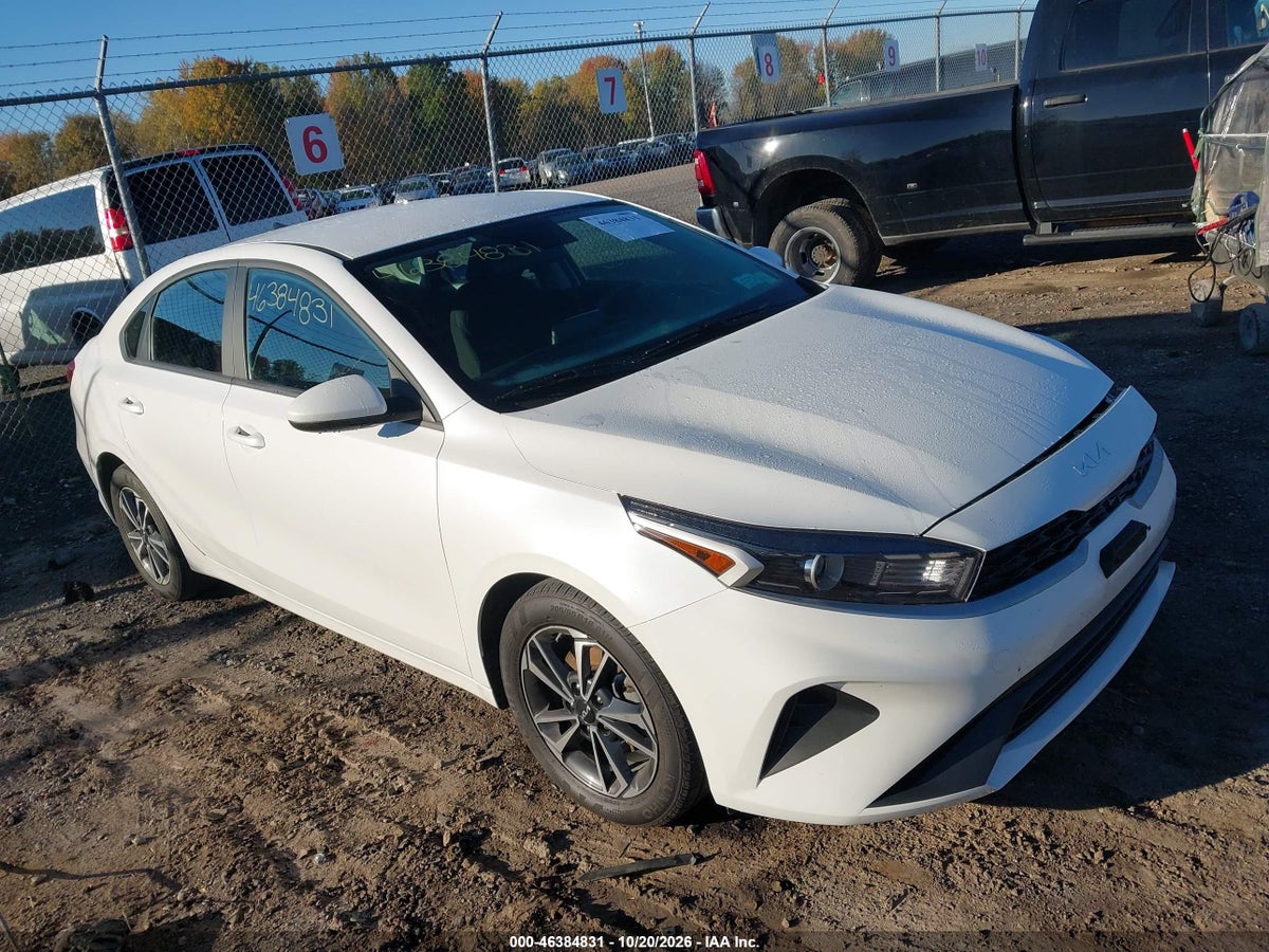 2024 KIA FORTE LXS