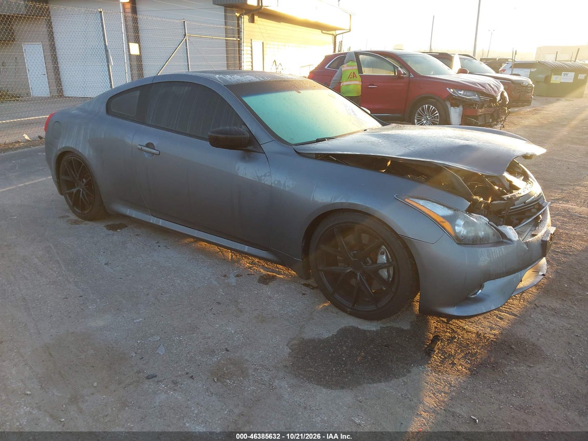 2013 INFINITI G37X