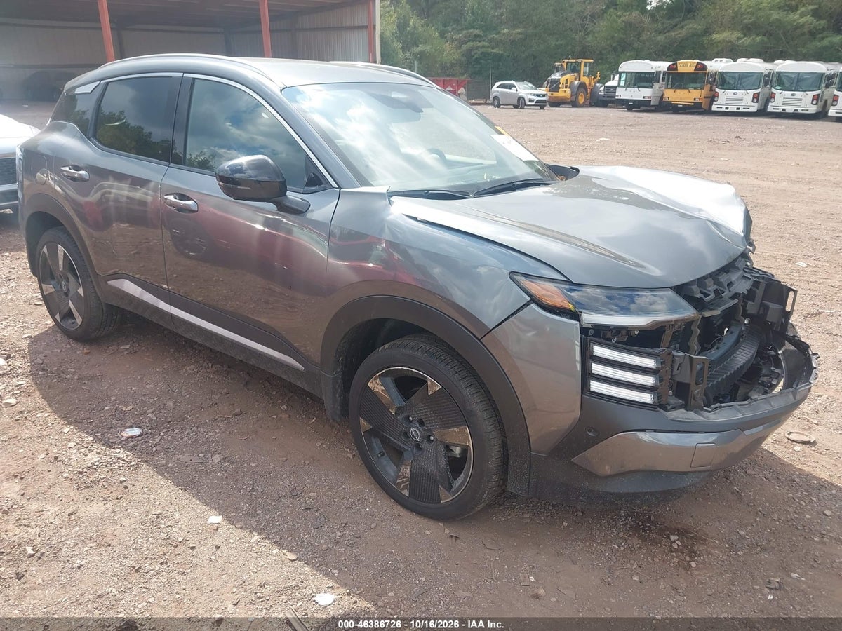 2026 NISSAN KICKS SR