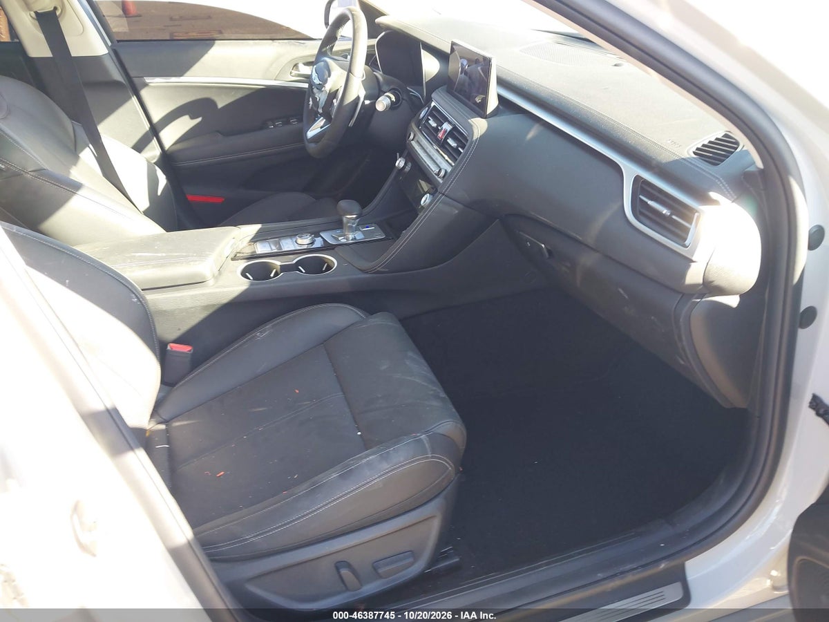 2026 GENESIS G70 2.5T RWD — снимка 5