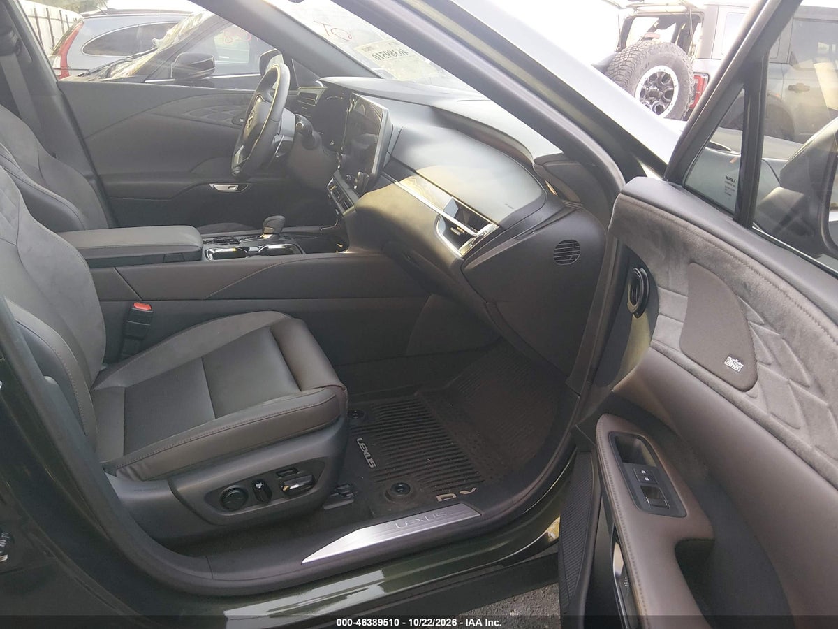2026 LEXUS RX 350H LUXURY — photo 5