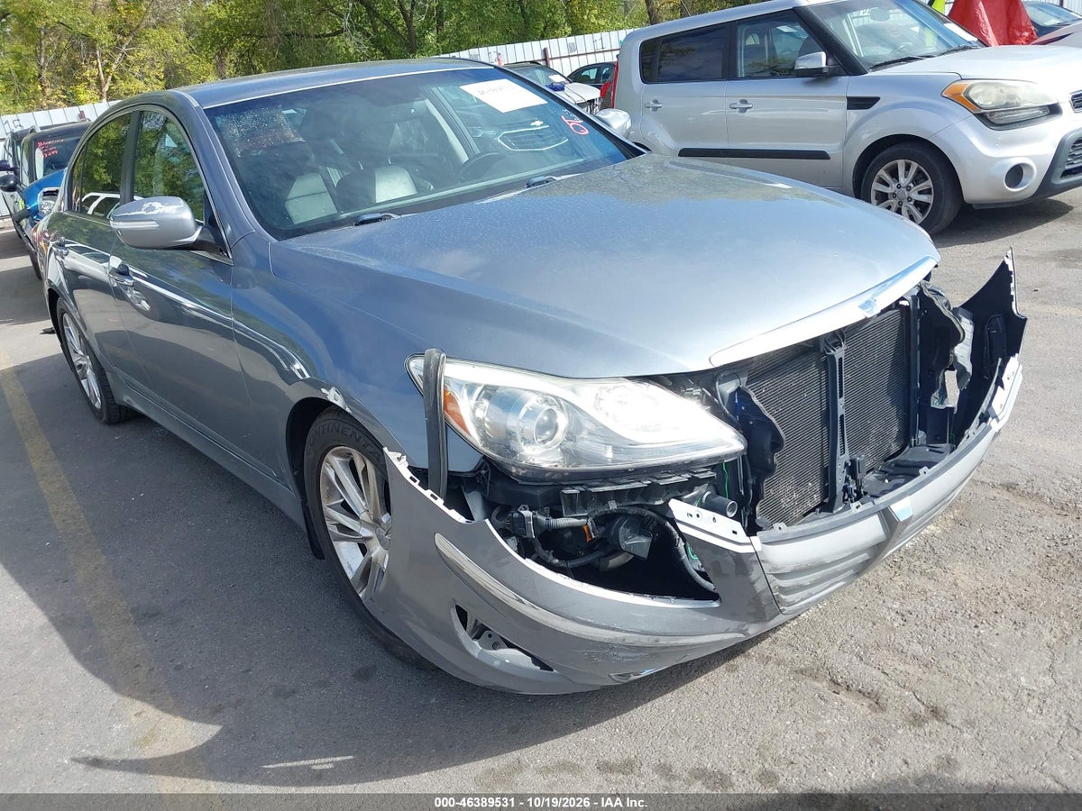 2014 HYUNDAI GENESIS 3.8