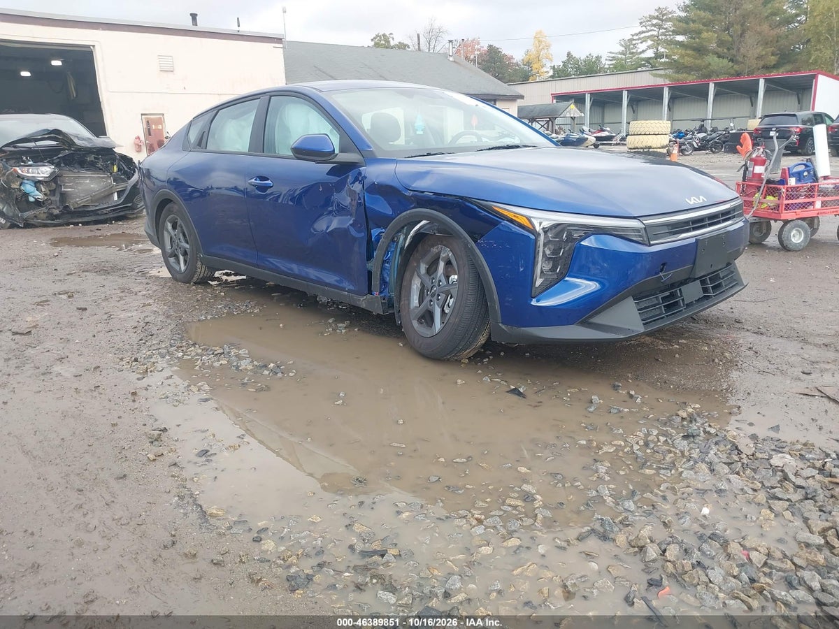 2026 KIA K4 LXS