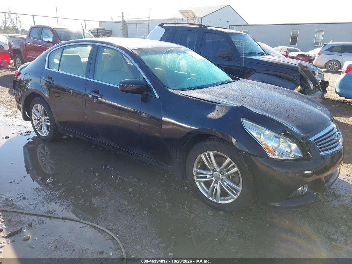 2013 INFINITI G37