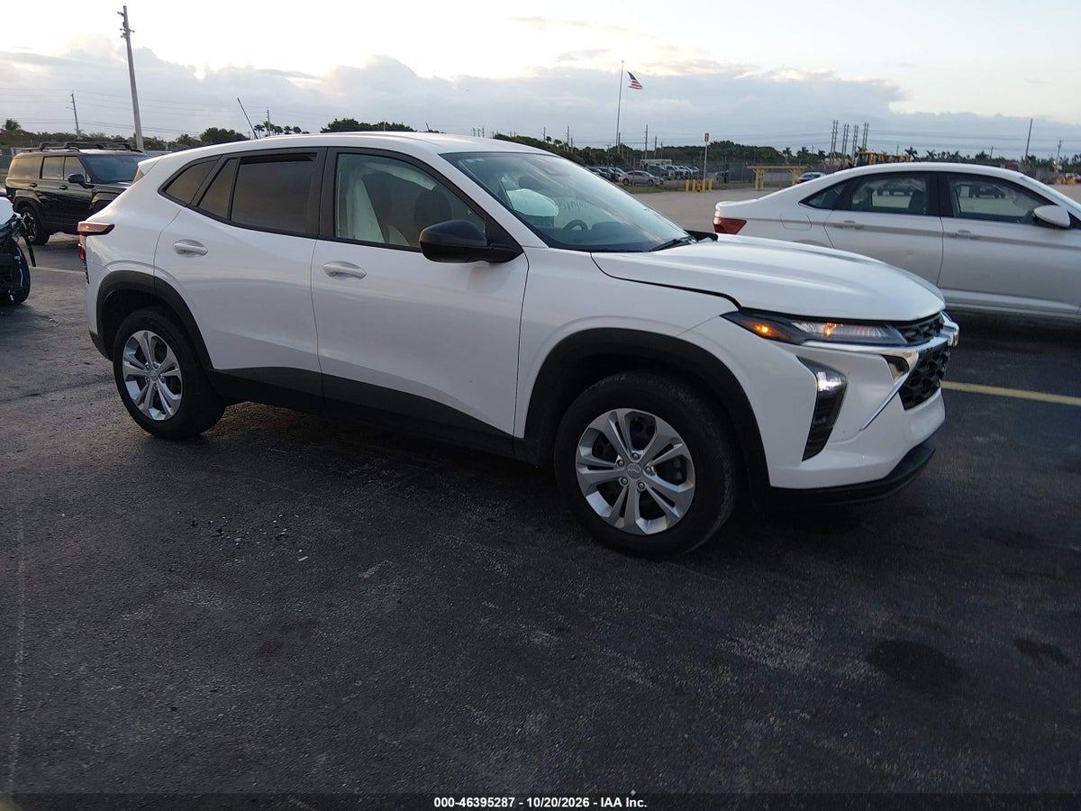 2026 CHEVROLET TRAX FWD LS