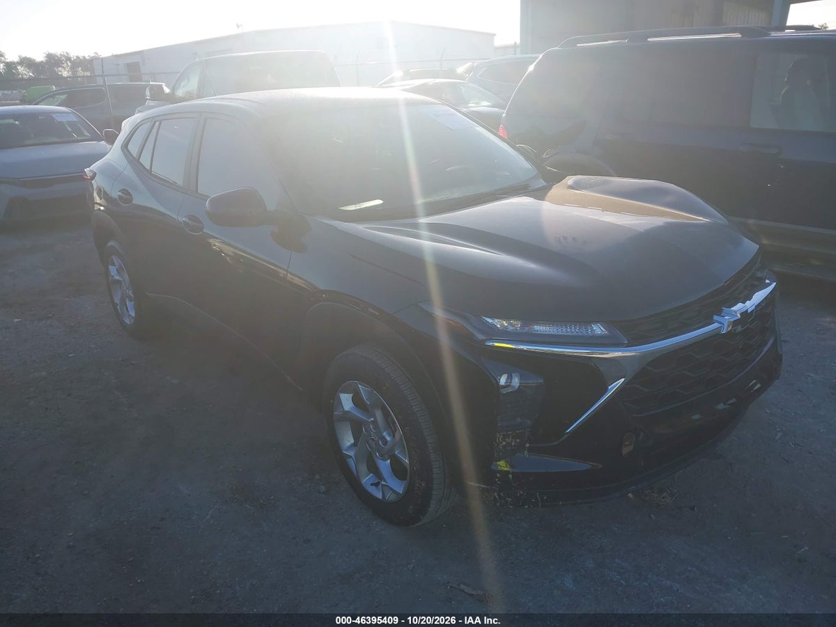 2026 CHEVROLET TRAX FWD LS